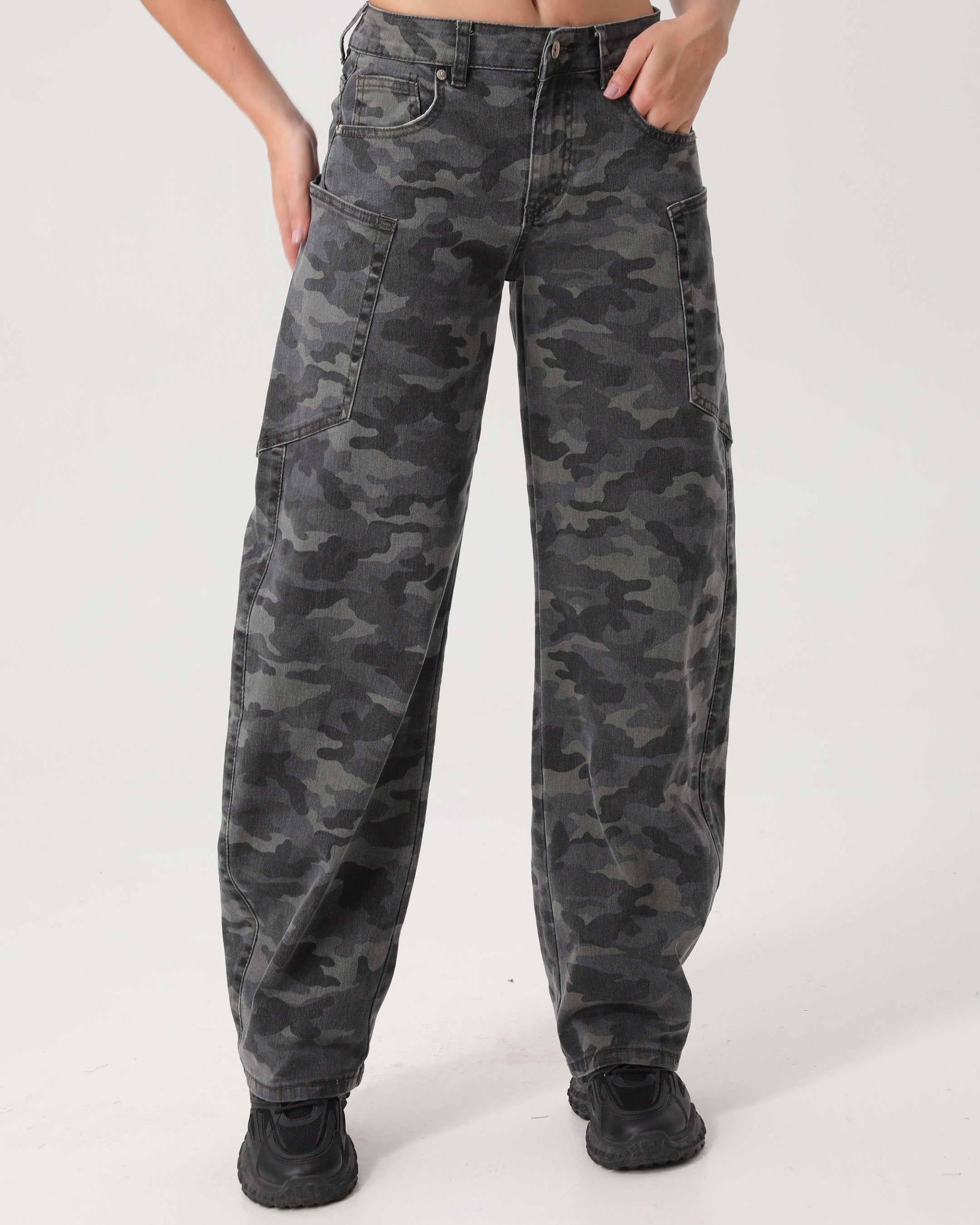 SeeSee Paris Barrel jeans met zijzakken Luce Army