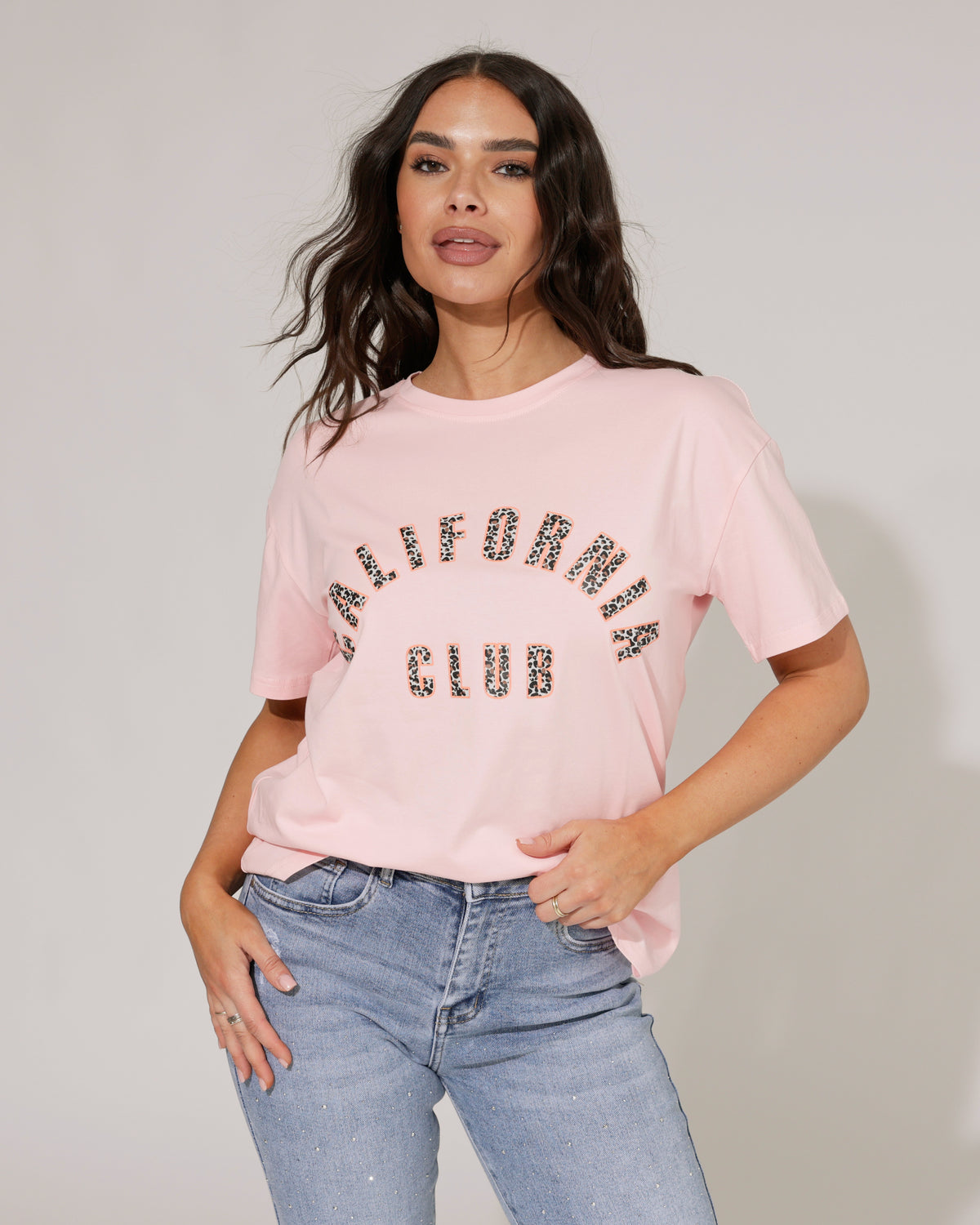 T-shirt California club in lichtroze