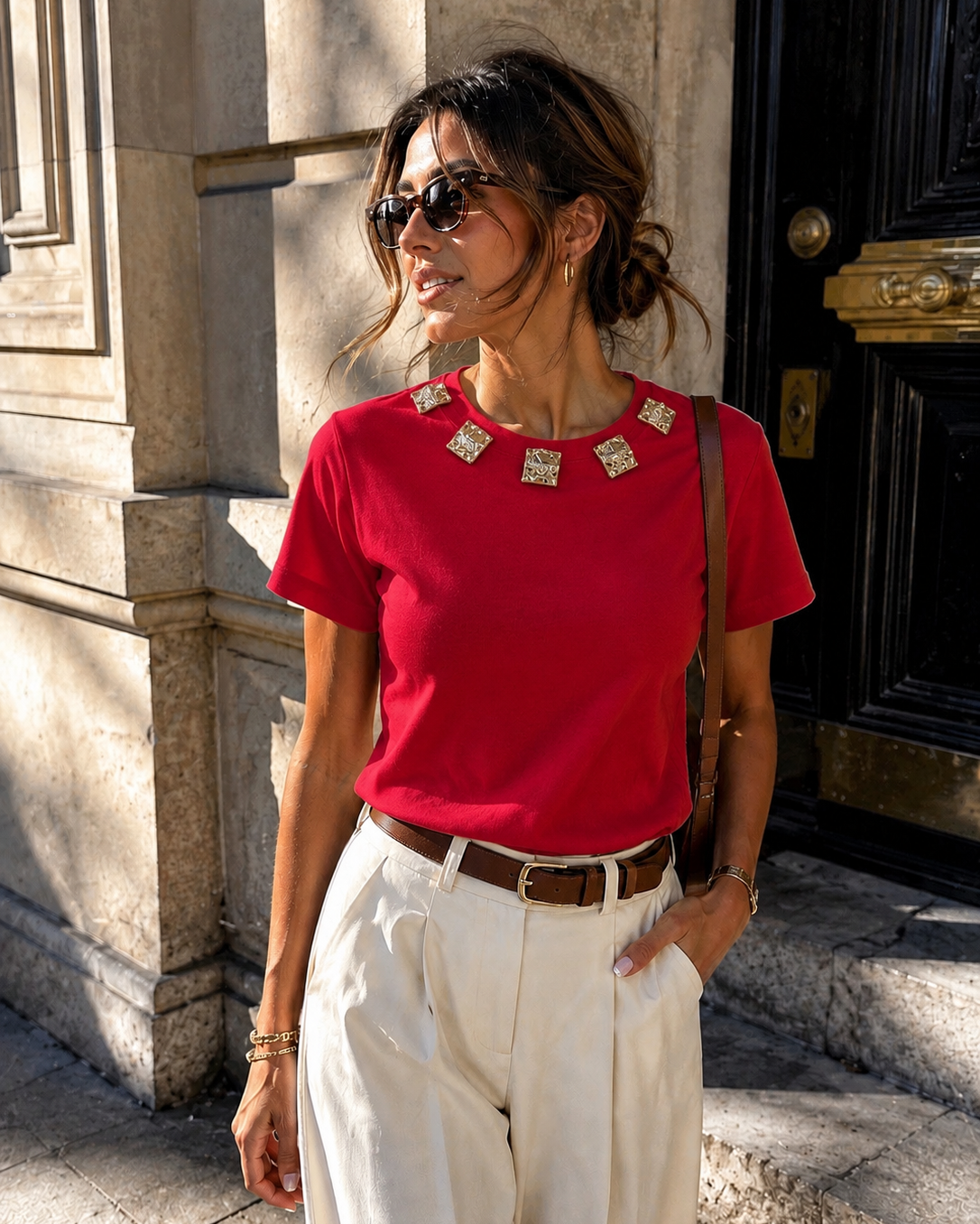 T-shirt met gouden ornamenten Bibi in rood, extra aanzicht 2