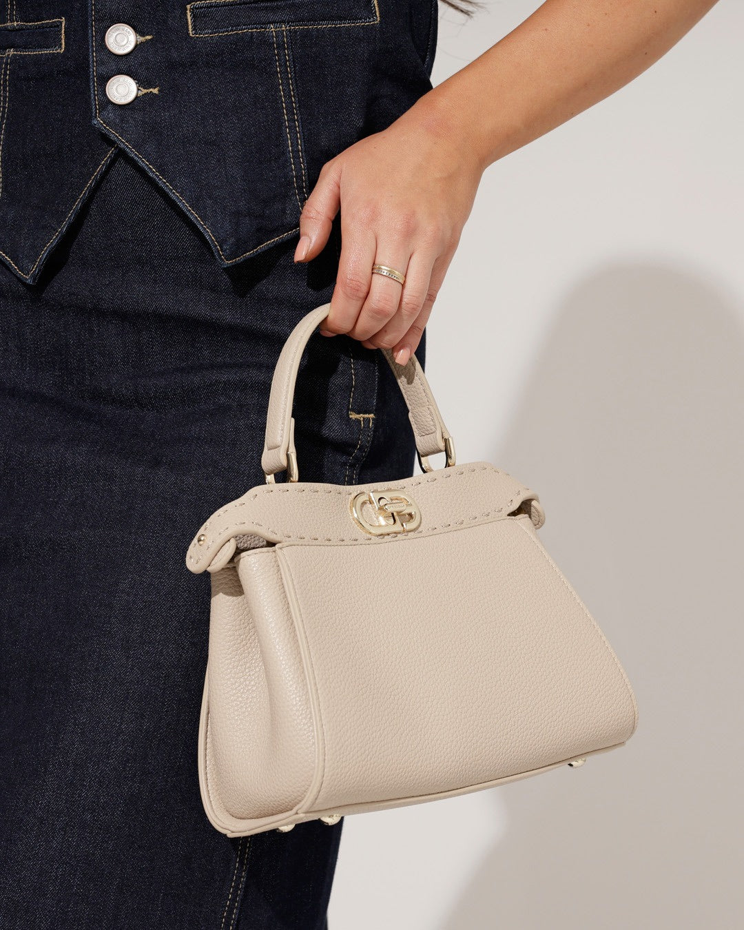 Lederen tas Shiva Beige