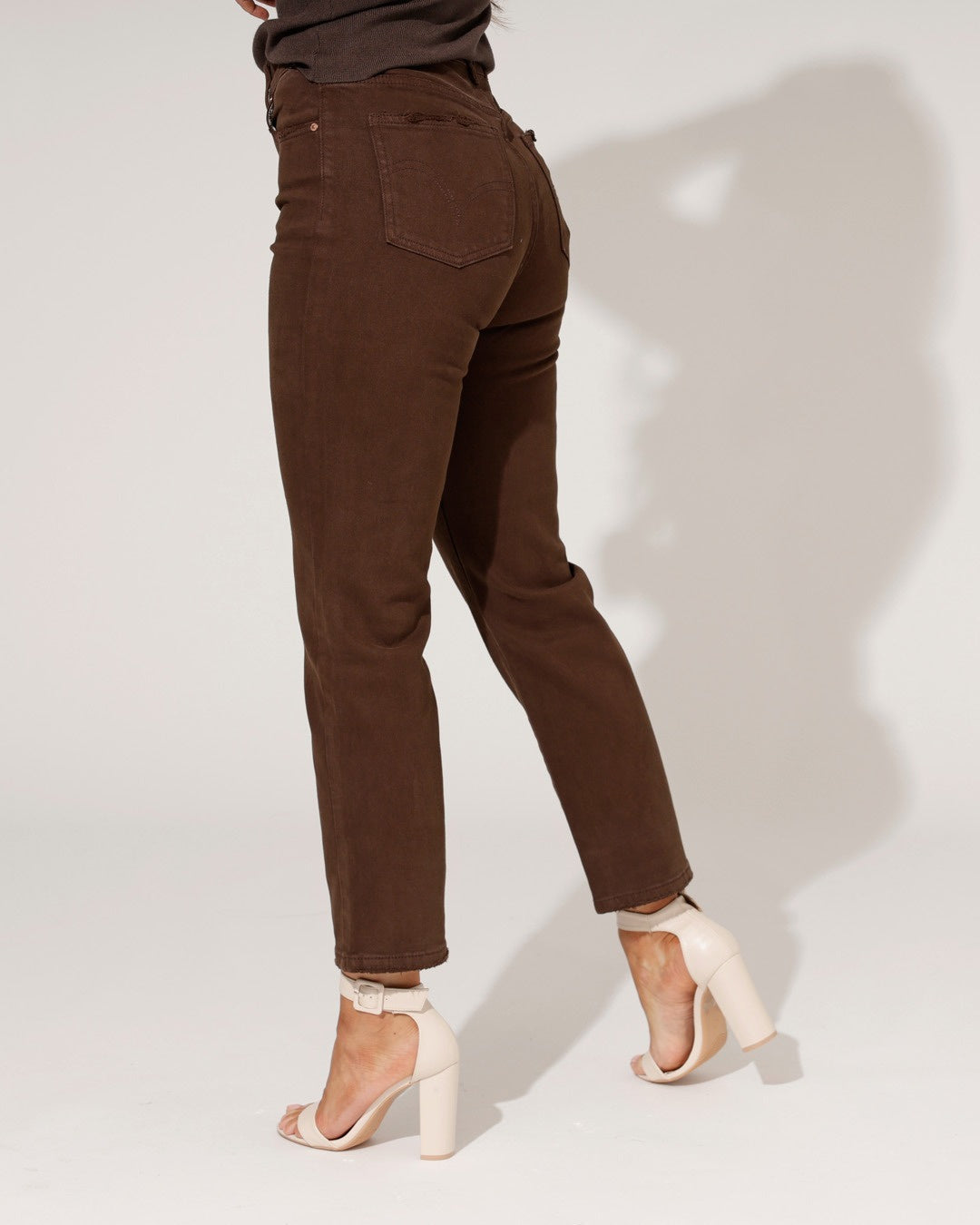 Queen Hearts | Mom jeans Rosie-C Bruin