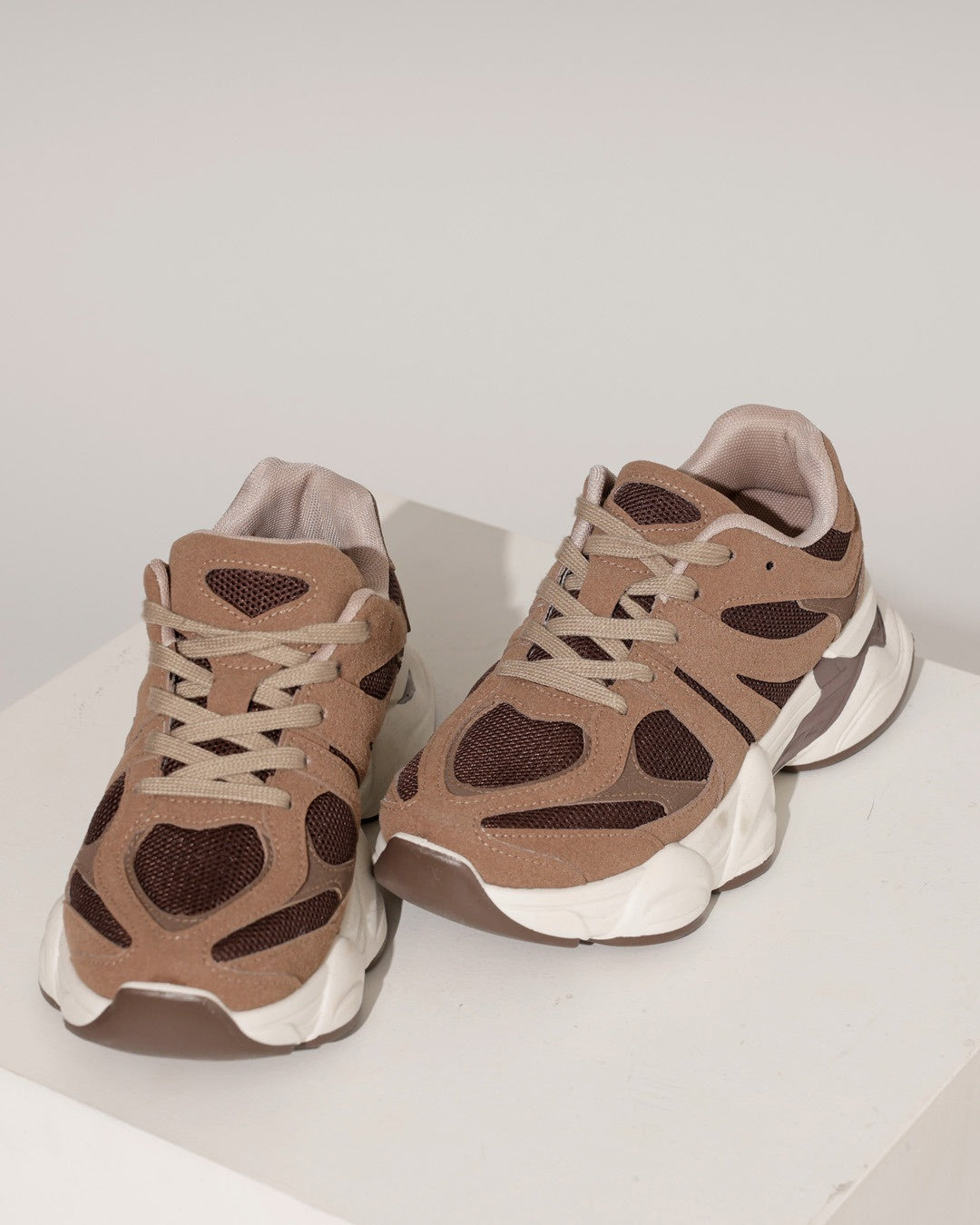 Sneaker Lisa Bruin